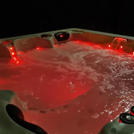 بيت الحب Pandora's Loft كراكوفيا